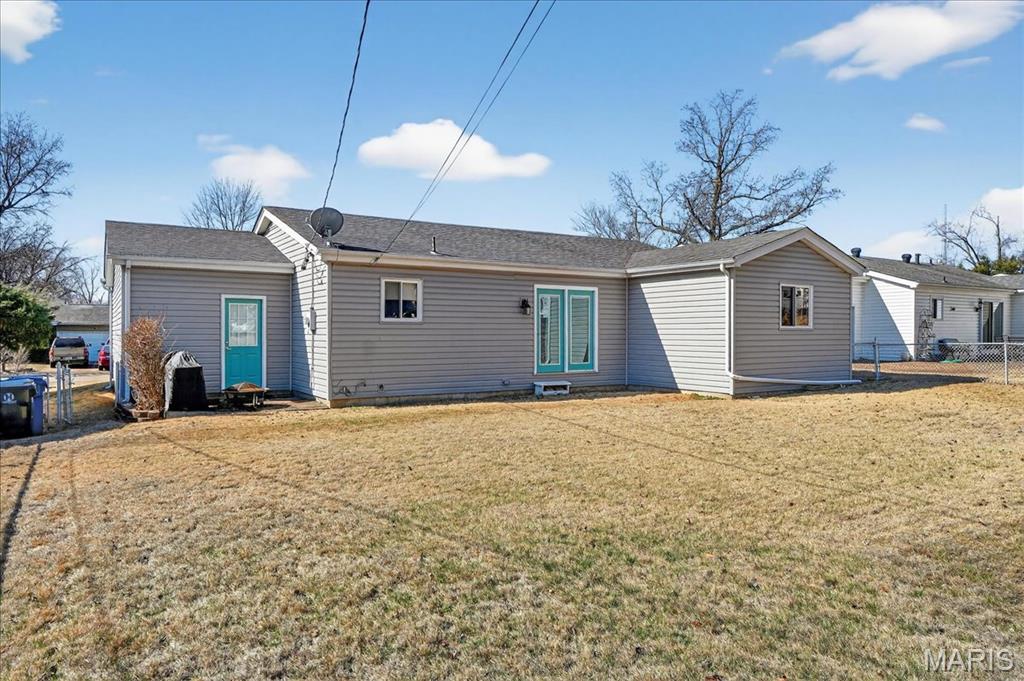 Coach Light Village 4 - Residential