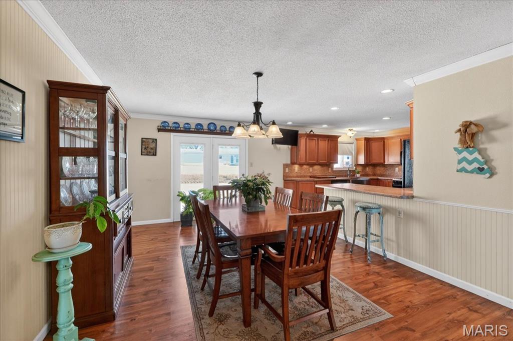 Coach Light Village 4 - Residential