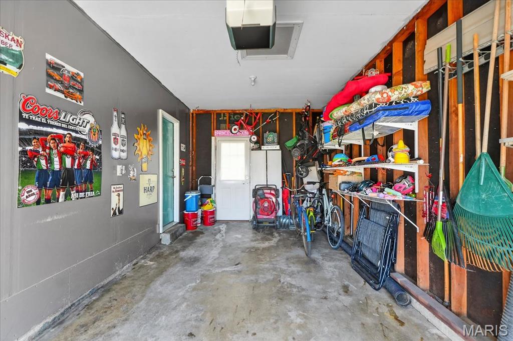 Coach Light Village 4 - Residential