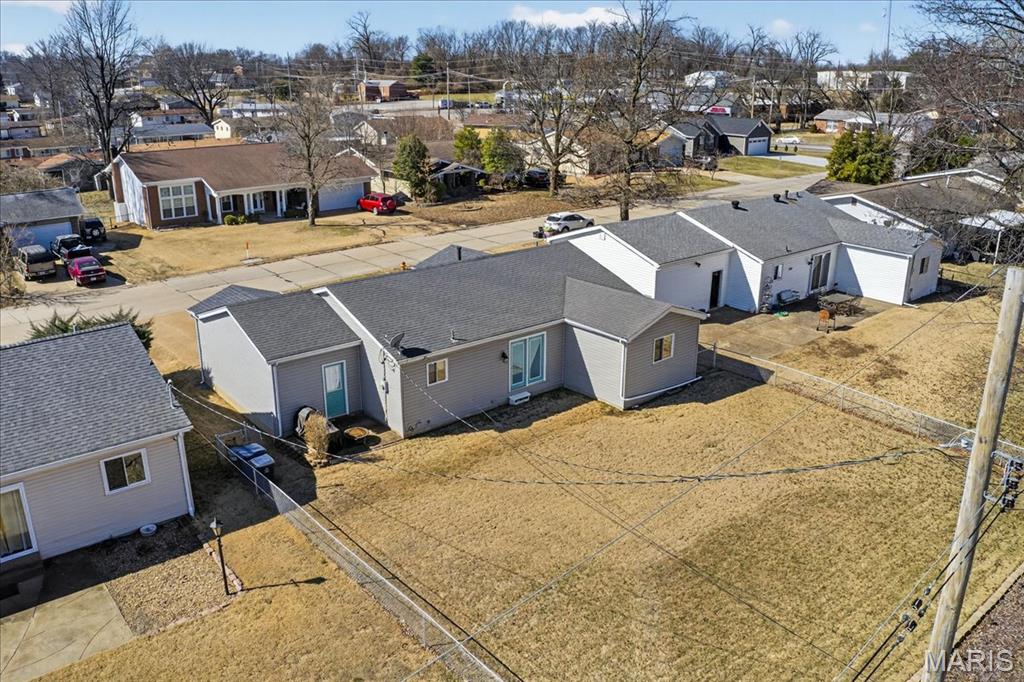 Coach Light Village 4 - Residential