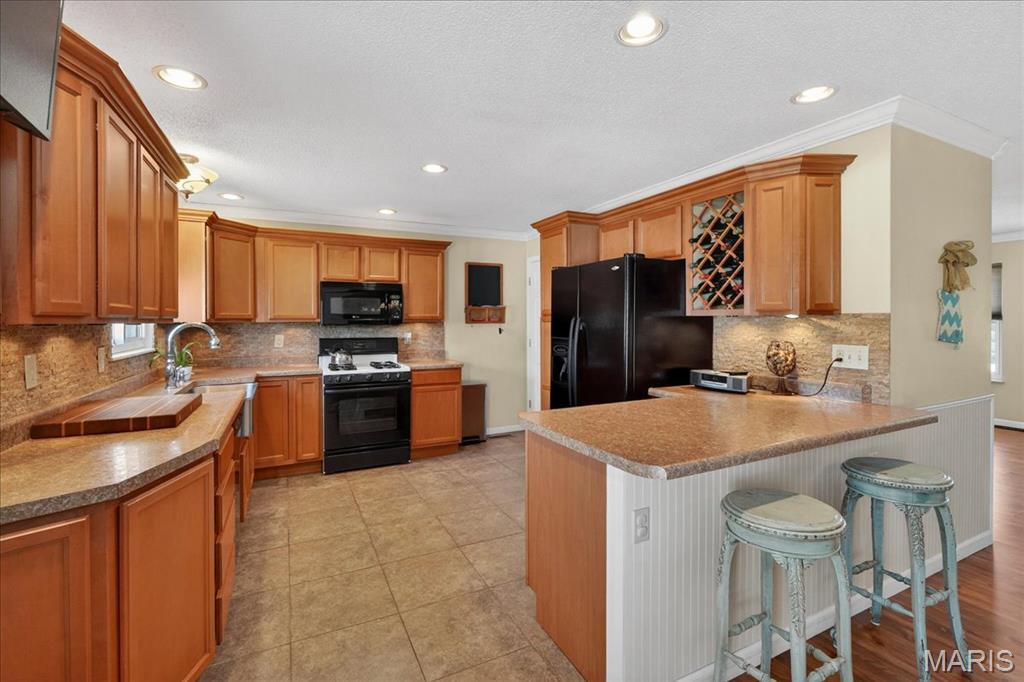 Coach Light Village 4 - Residential