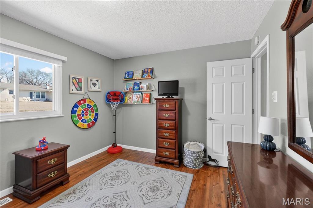 Coach Light Village 4 - Residential