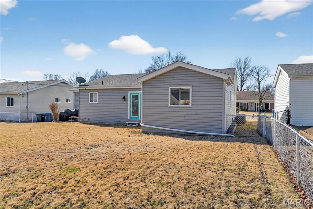 Coach Light Village 4 - Residential