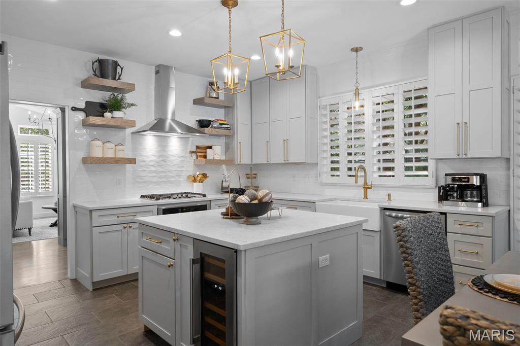 16791 Chesterfield Bluffs Circle
