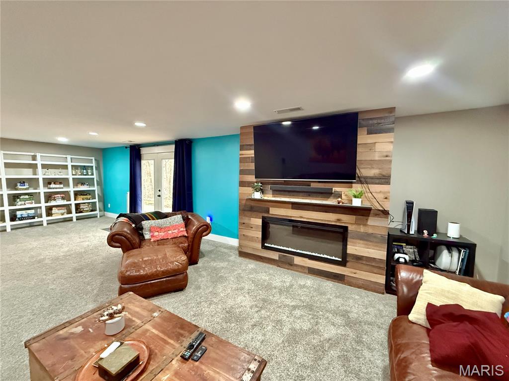 Woodland Groves - Residential