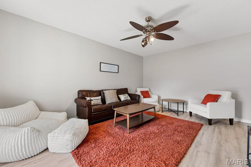 Country Village Hills Ii 1 - Residential