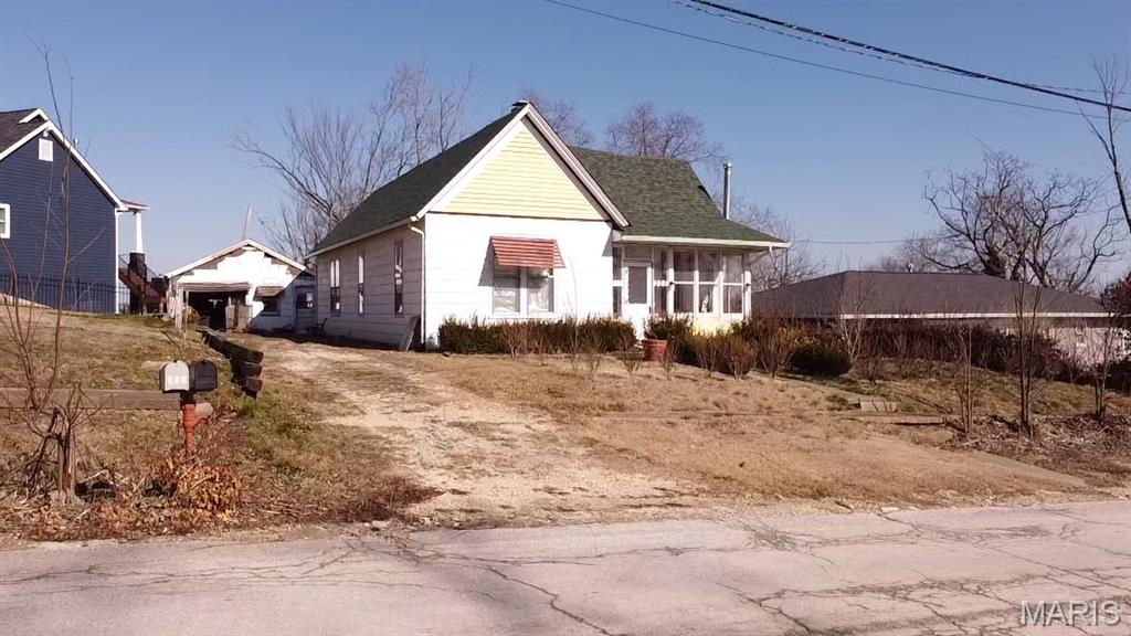 City/Clarksville - Residential