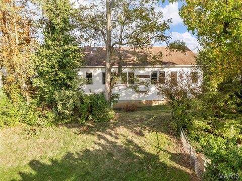 Tiny photo for 2364 The Courts Drive, Chesterfield, MO 63017 (MLS # 25073385)