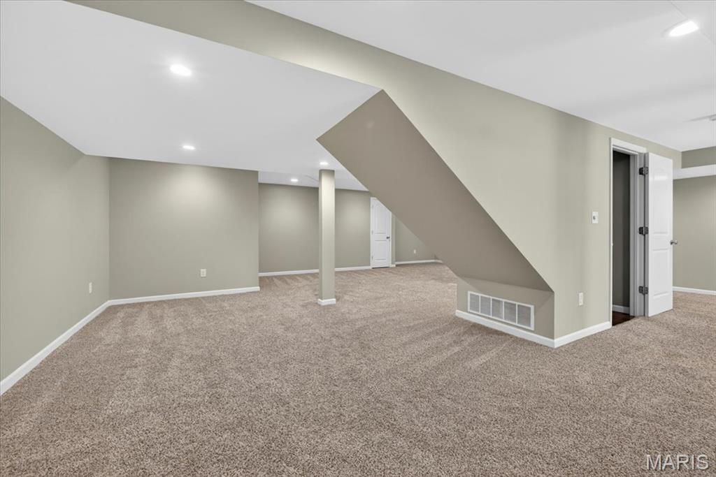 West Hampton Woods - Residential