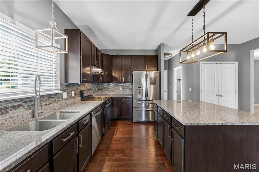 West Hampton Woods - Residential