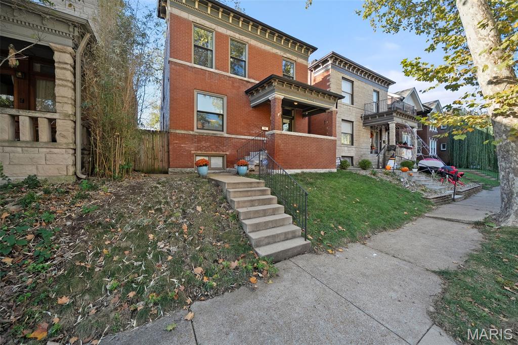 4154 Shenandoah Avenue