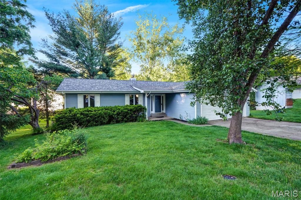 Photo of 809 Corey Court, Wentzville, MO 63385 (MLS # 26028819)