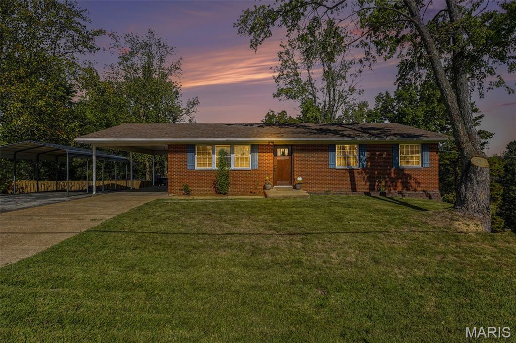 Photo of 7919 Graham Road, Unincorporated, MO 63016 (MLS # 26066968)