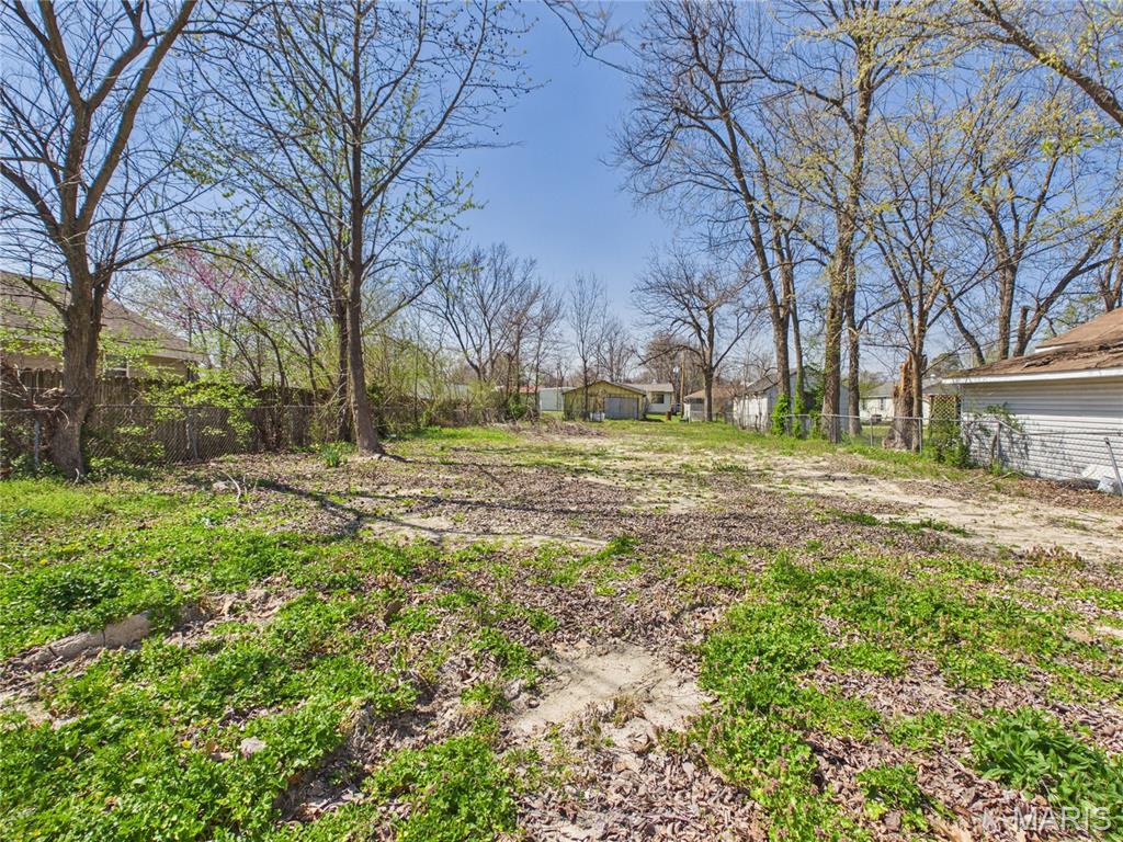 Lansing Staats Add - Land