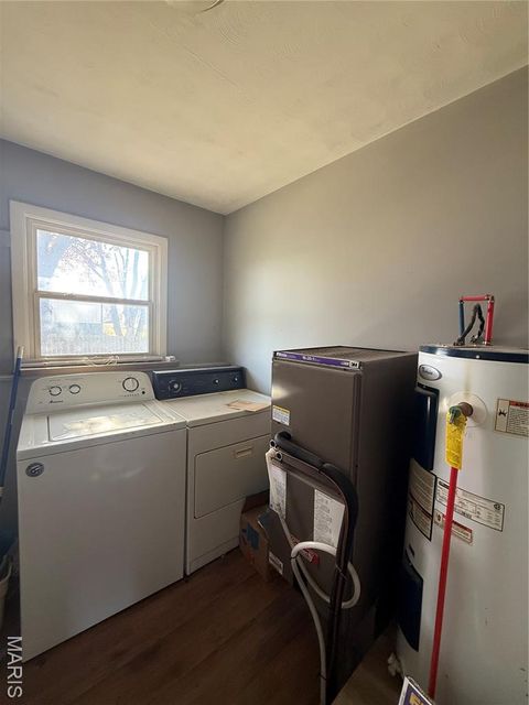 Tiny photo for 119 E Bibb Drive, Bowling Green, MO 63334 (MLS # 25066315)