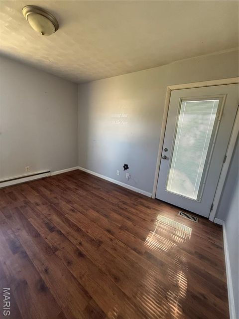 Tiny photo for 119 E Bibb Drive, Bowling Green, MO 63334 (MLS # 25066315)