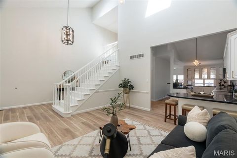 Tiny photo for 730 Willow Spring Hill Court, Chesterfield, MO 63017 (MLS # 26014129)