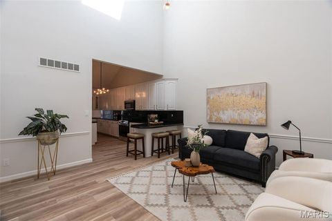 Tiny photo for 730 Willow Spring Hill Court, Chesterfield, MO 63017 (MLS # 26014129)