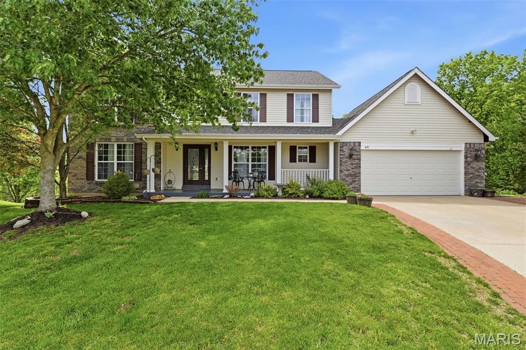 Photo of 49 Autumn Crest Court, Wentzville, MO 63385 (MLS # 26019538)