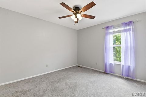 Tiny photo for 49 Autumn Crest Court, Wentzville, MO 63385 (MLS # 26019538)