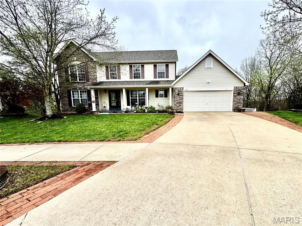 Photo of 49 Autumn Crest Court, Wentzville, MO 63385 (MLS # 26019538)