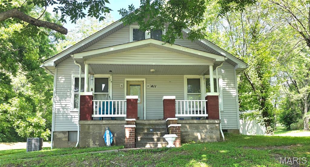 Photo 1 of 28 — 411 Church Street, Evansville, IL 62242