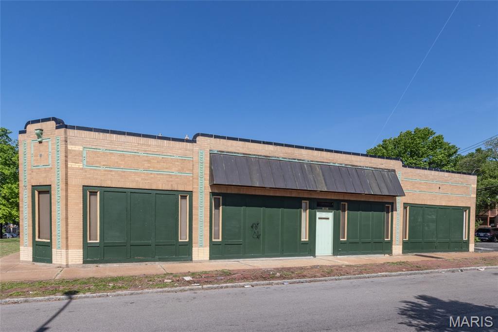 Grand Gravois Park - Commercial Sale