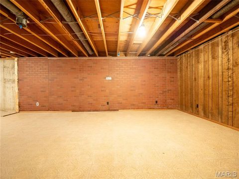 Tiny photo for 10636 Roanna Lane, St Louis, MO 63128 (MLS # 26018802)