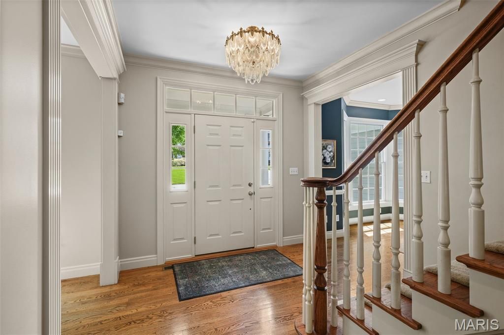 Photo of 7 Flynn Forest Lane, Glendale, MO 63122 (MLS # 26025680)