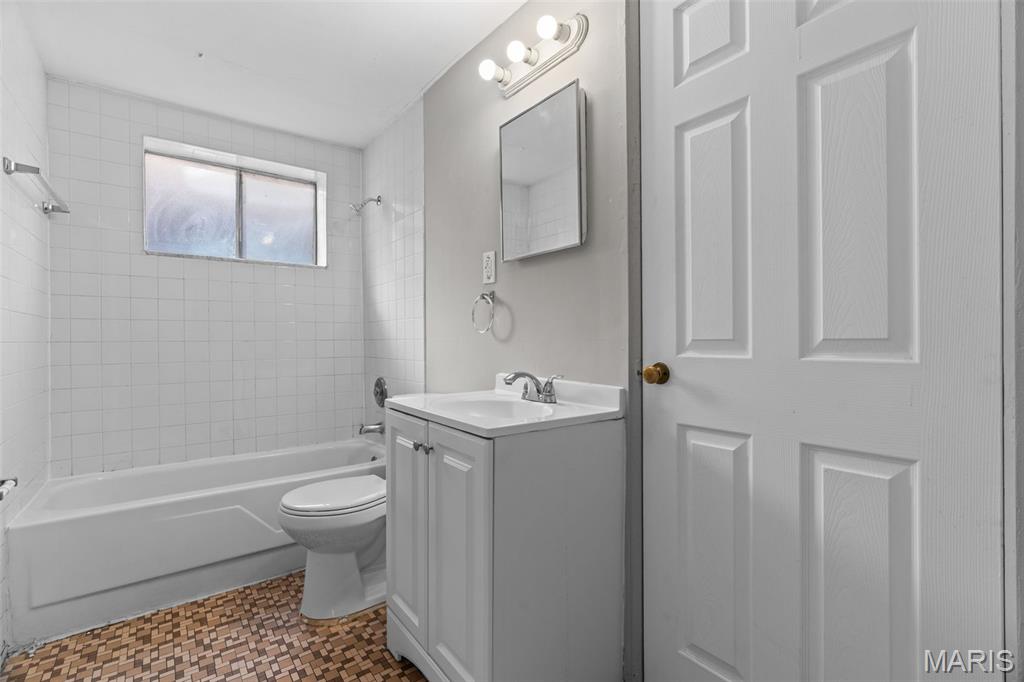 Blackberry Terrace 2nd Add - Residential Income