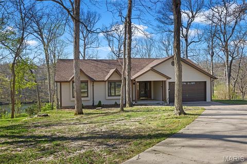 Photo of 26 Madre Court, Foristell, MO 63348 (MLS # 26021821)