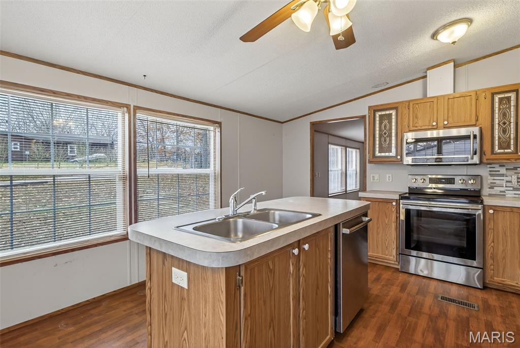 Valle Lake 01 - Residential