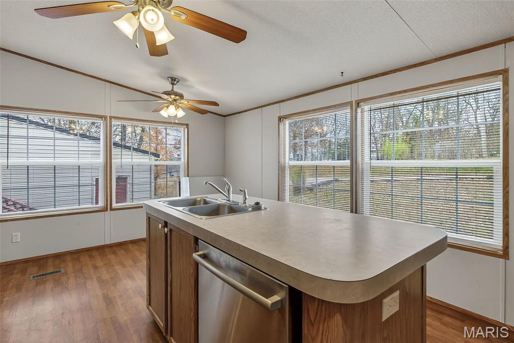 Valle Lake 01 - Residential