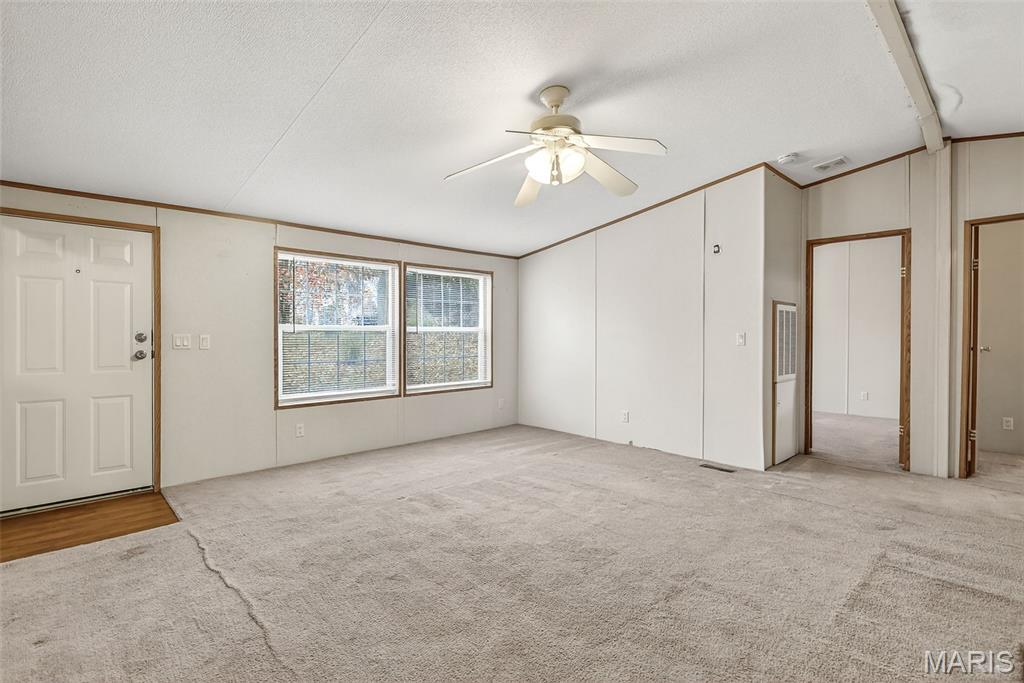 Valle Lake 01 - Residential