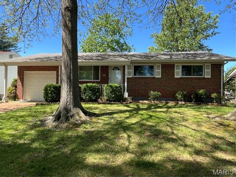 Photo of 3248 Biscayne Boulevard, Arnold, MO 63010 (MLS # 26023163)