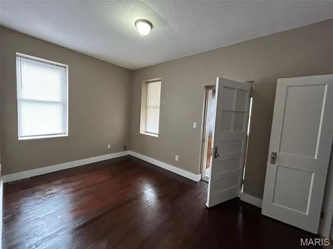 Tiny photo for 3941 Minnesota Avenue, St Louis, MO 63118 (MLS # 26012534)