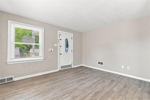 Tiny photo for 350 N New Florissant Road, St Louis, MO 63031 (MLS # 26057265)