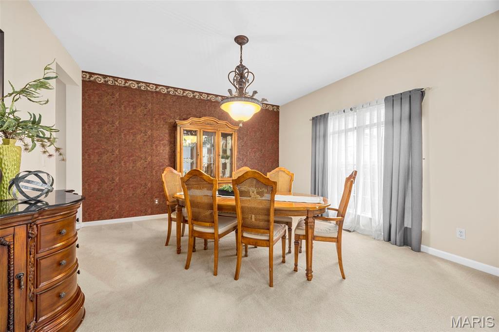 2033 Montclair Manor Drive
