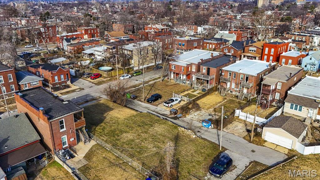 St Louis Commons Add - Land