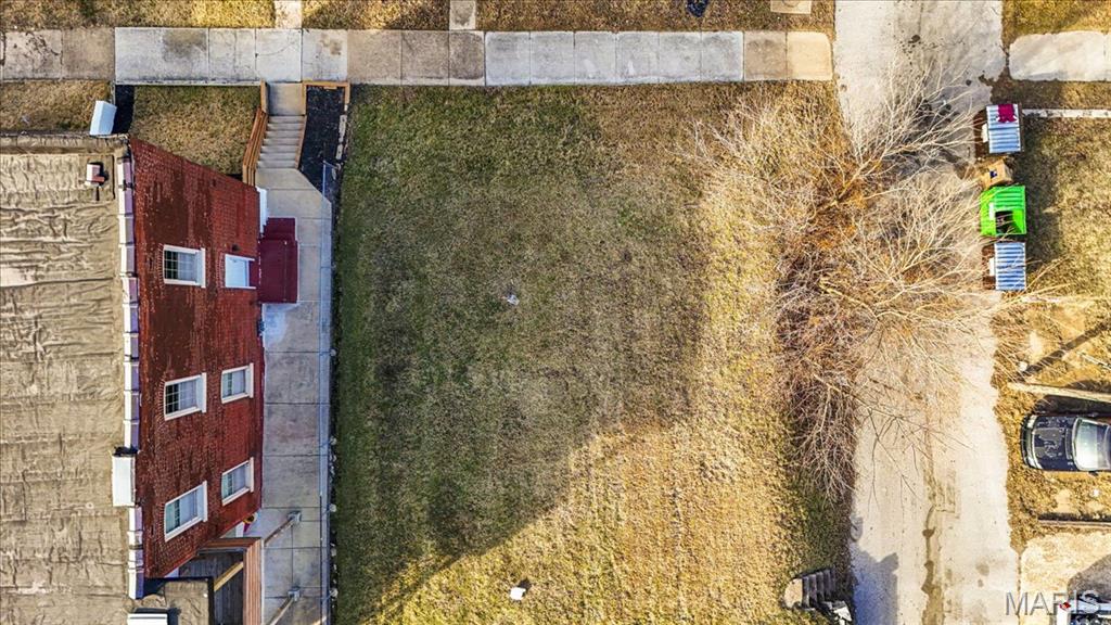 St Louis Commons Add - Land