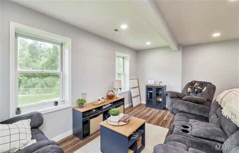 Tiny photo for 301 Country View Drive, Winfield, MO 63389 (MLS # 26039518)