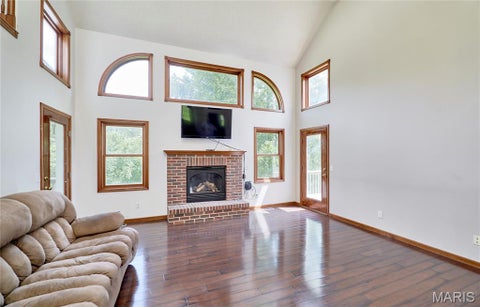 Tiny photo for 301 Country View Drive, Winfield, MO 63389 (MLS # 26039518)