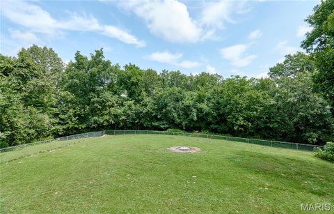 Tiny photo for 301 Country View Drive, Winfield, MO 63389 (MLS # 26039518)