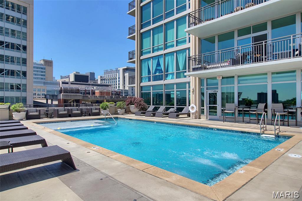 Park East Tower - Residential