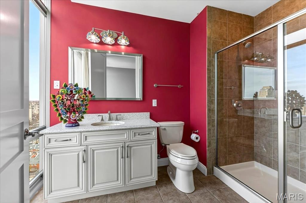 Park East Tower - Residential