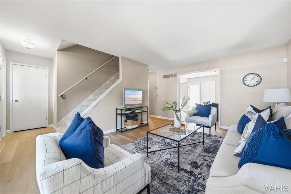 1120 Beau Jardin Court