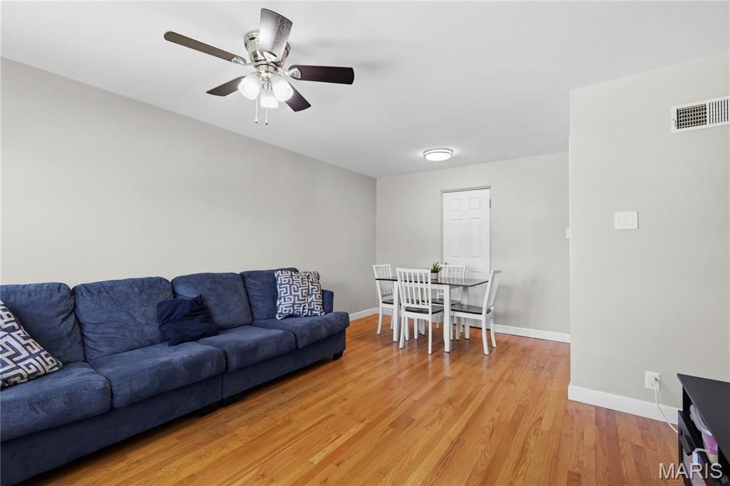 Photo of 9524 Starboard Drive, St Louis, MO 63123 (MLS # 26005973)