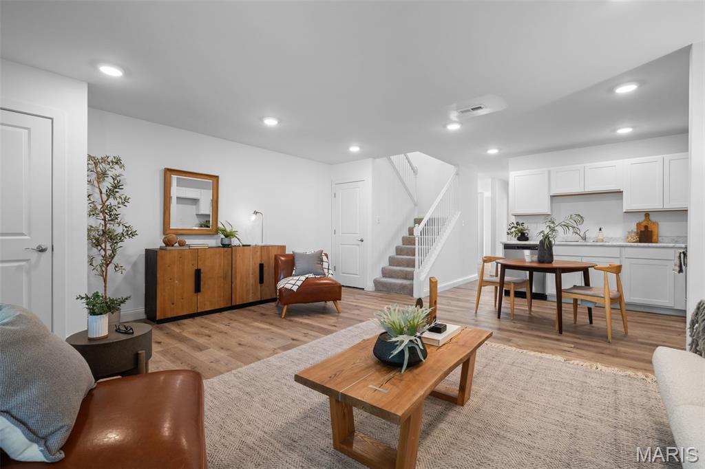 St Louis Commons Add - Residential