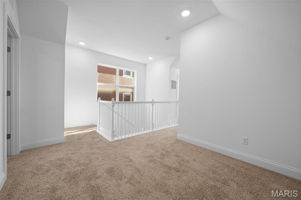 St Louis Commons Add - Residential