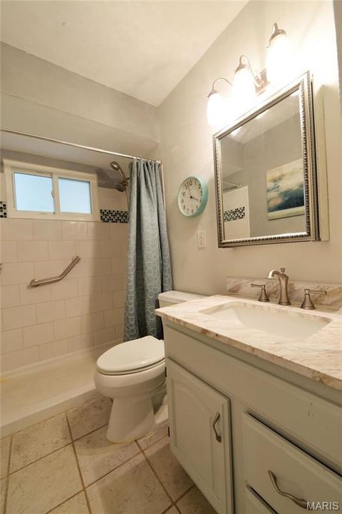 Tiny photo for 220 Chamberlin Drive, Ballwin, MO 63021 (MLS # 26004058)